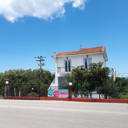 Pantelatos Studios Sami  Exterior photo